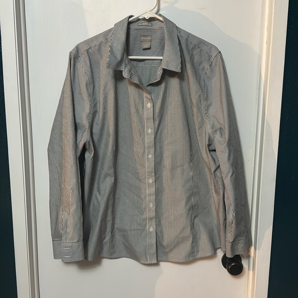 Chicos button up top